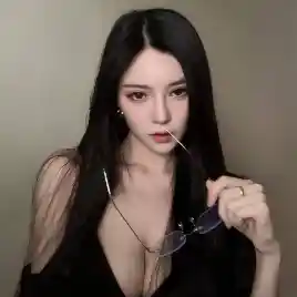 大胸车模